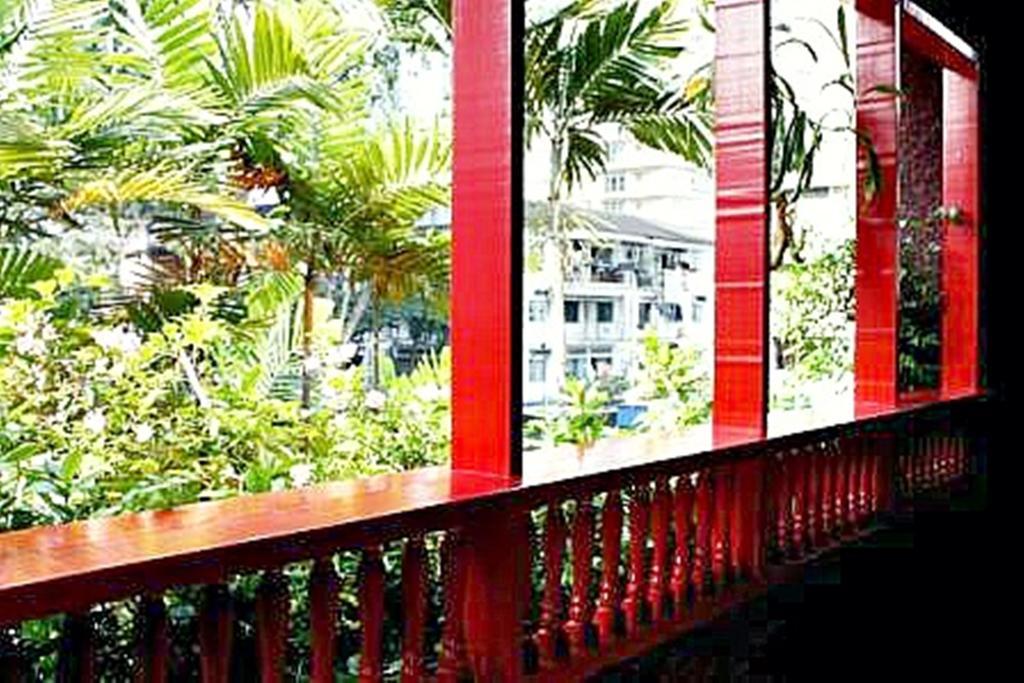 Rainforest Bed & Breakfast Kuala Lumpur Exterior photo