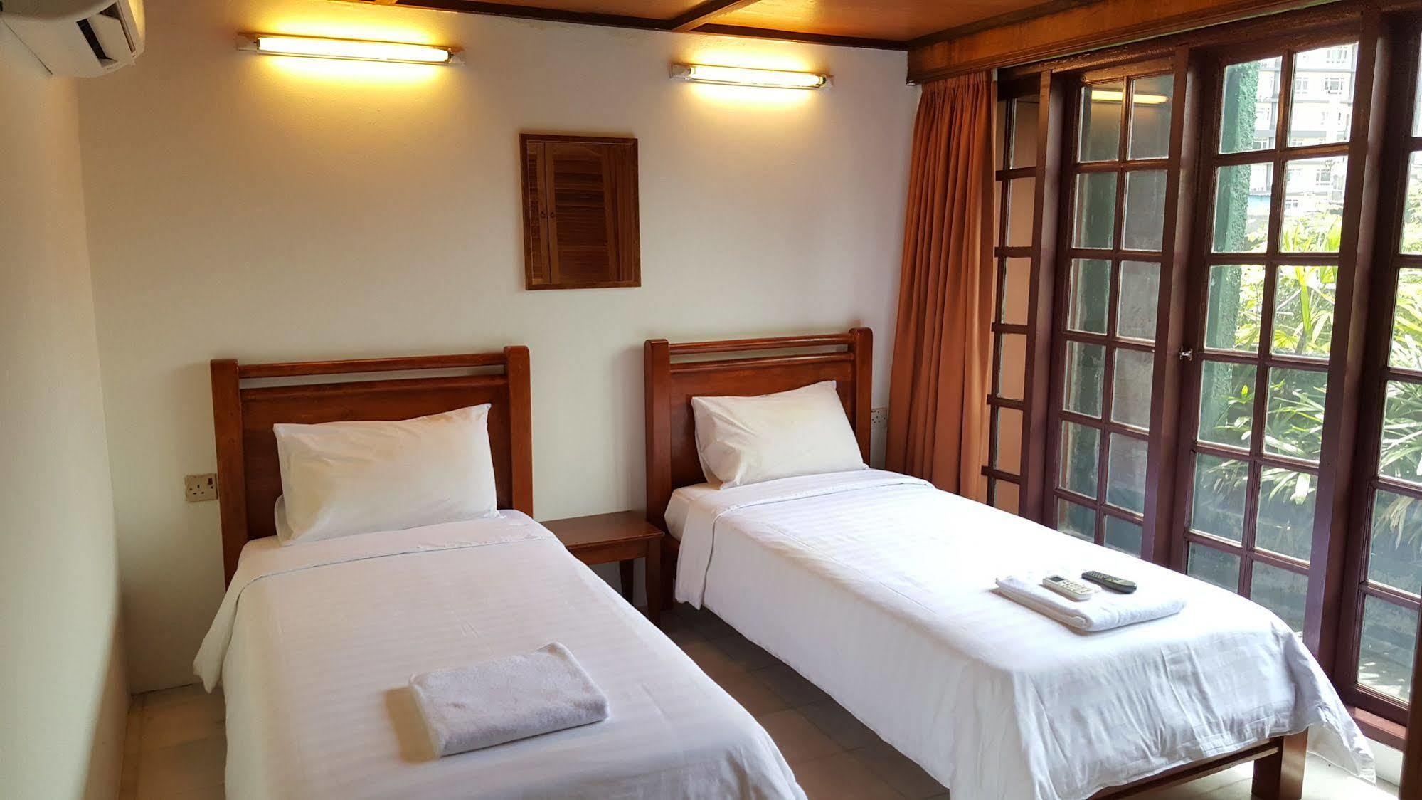 Rainforest Bed & Breakfast Kuala Lumpur Exterior photo